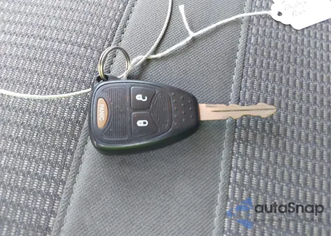 2007 Dodge Ram 1500 Slt из США, поврежденный, VIN 1D7HA18P07S179409